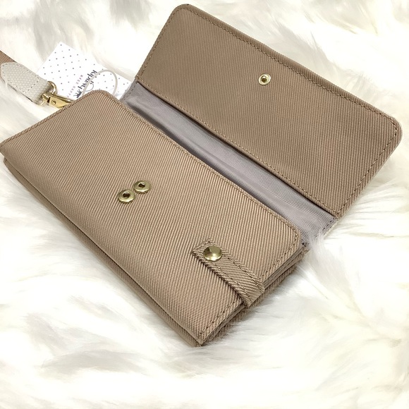 KIPLING HOPPY WRISTLET (SOLD!!!!) - Picture 3 of 6